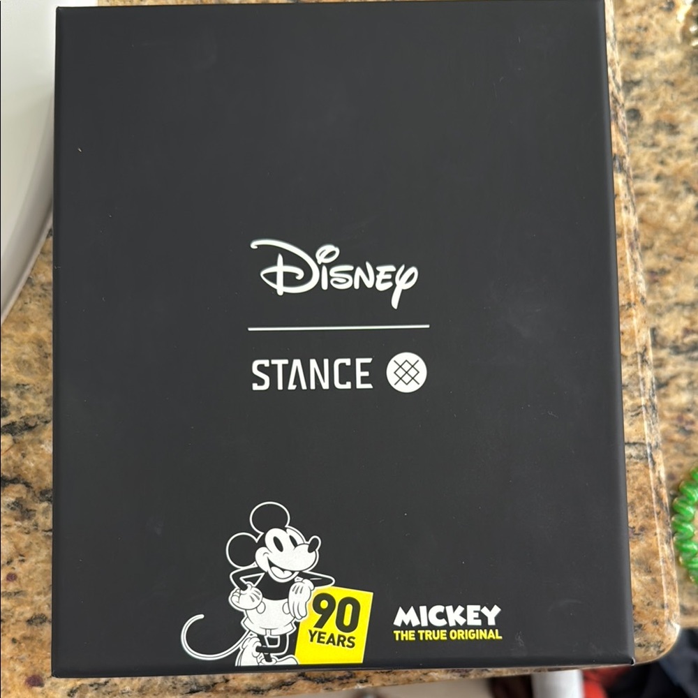 Disney Stance Black Mickey Box